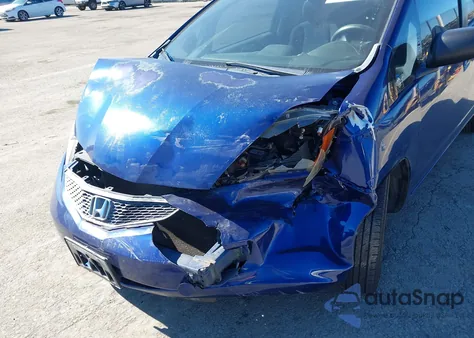 2011 Honda Fit from USA, damaged, VIN JHMGE8H3XBC018860